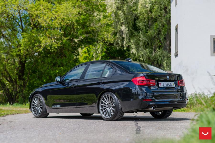  BMW 3-Series Sedan on Vossen Wheels (VFS2) 2017 года  (фото 6 из 25)